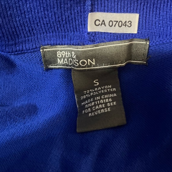NWOT 89 th Ave/Madison Womans Blue Sweater w/ Ruffled 3/4 inch Sleeves!! - Picture 5 of 5